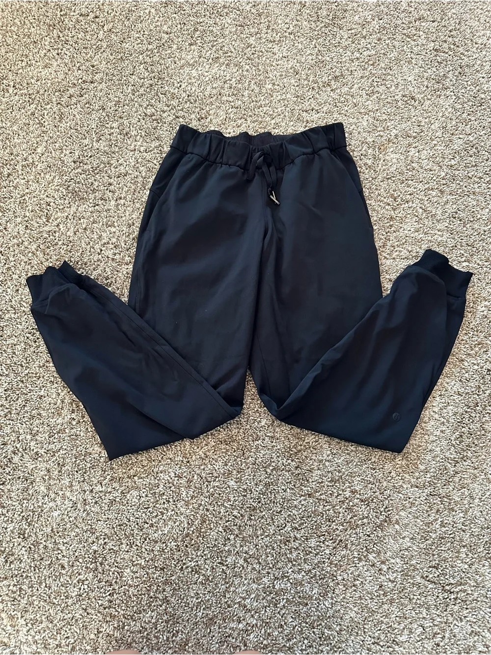 Lululemon black joggers